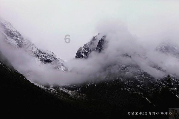 知识博主公开质疑与辉同行主播抄袭文案，称内容重合度高达90%！
