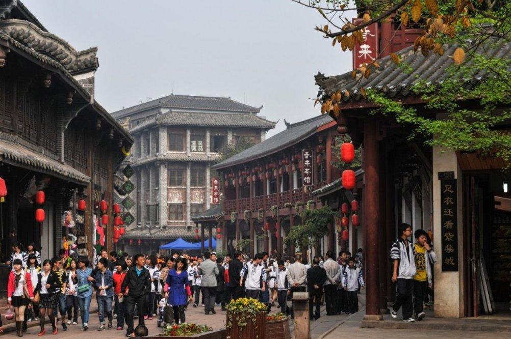 田朴珺曝光广州瑰丽五星级酒店床单有血，客服：积极调整改造